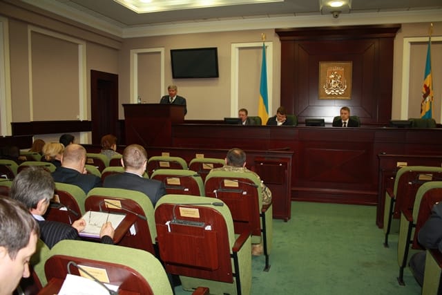 КОДА започаткувала виплату одноразової фінансової допомоги особам, які уклали контракт про проходження військової служби