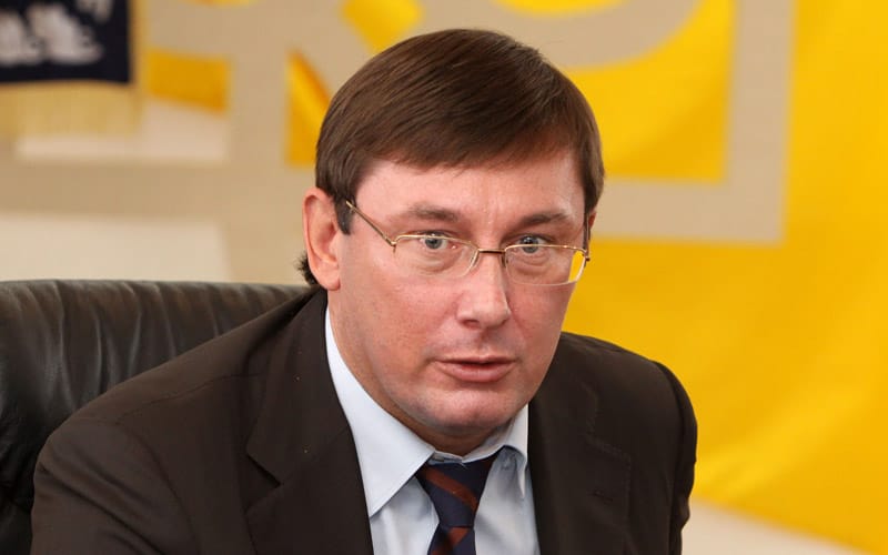 Луценко заговорив про вирішальне зіткнення з ворогом