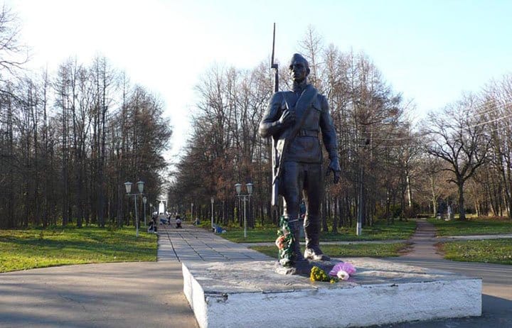 У Яготині власними силами відновили парк