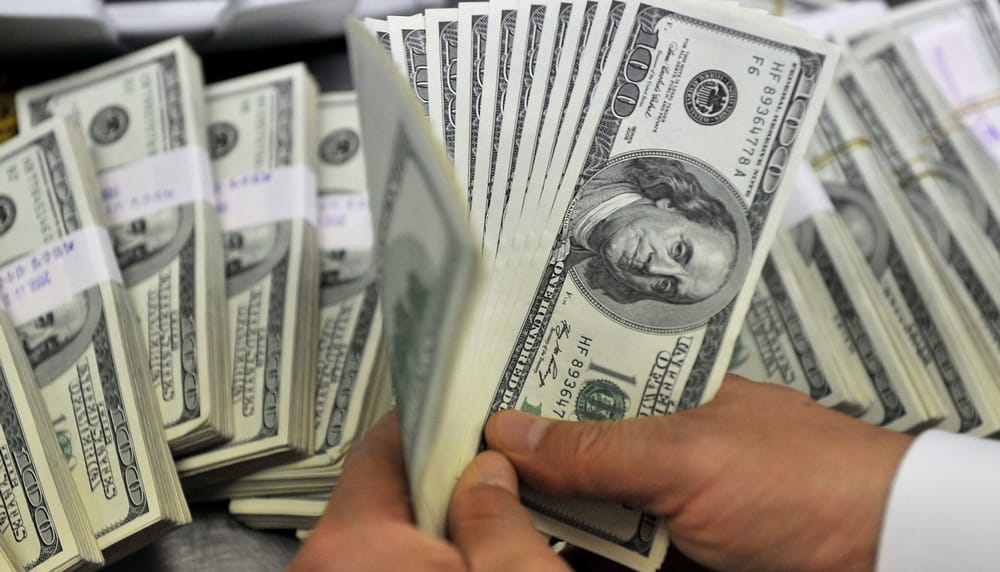 З 1991 року з України в офшори вивели капіталу на суму $ 148 млрд – економіст