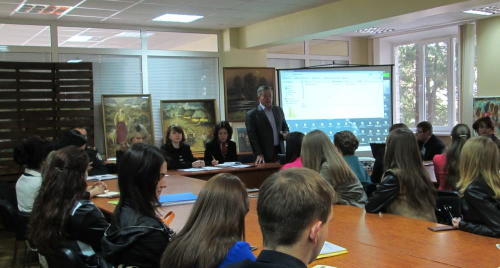 В університеті Переяслава-Хмельницького відбувся круглий стіл з обговорення проблем та напрямків соціальної роботи