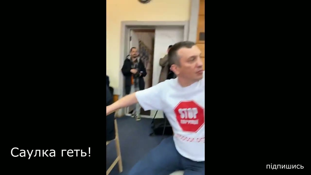 Перший Заступник мера Переяслава вимагає звільнити мера Саулка!